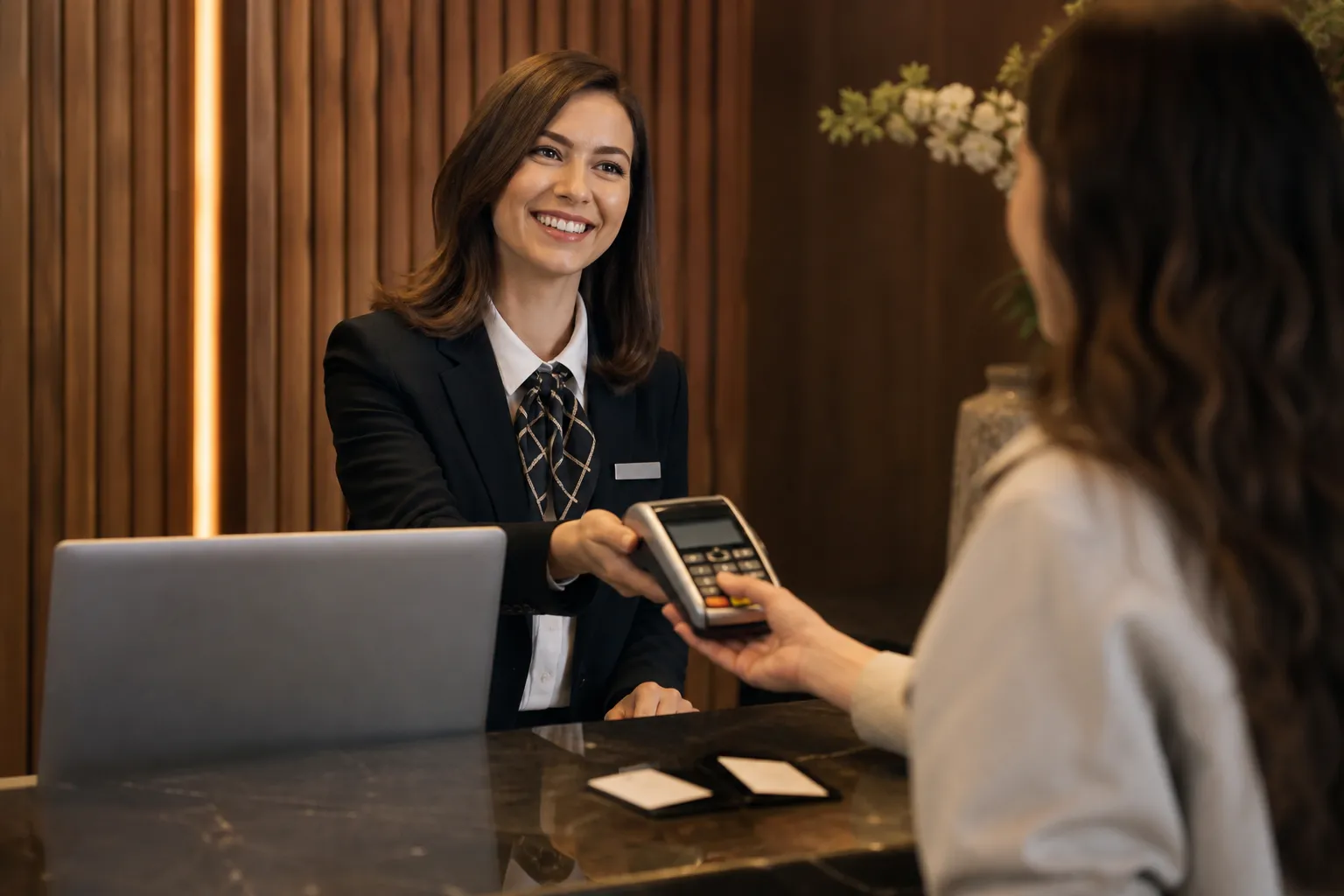 Gateway de Plati pe Sector de Afaceri: Sectoare Acceptate | RoxPay