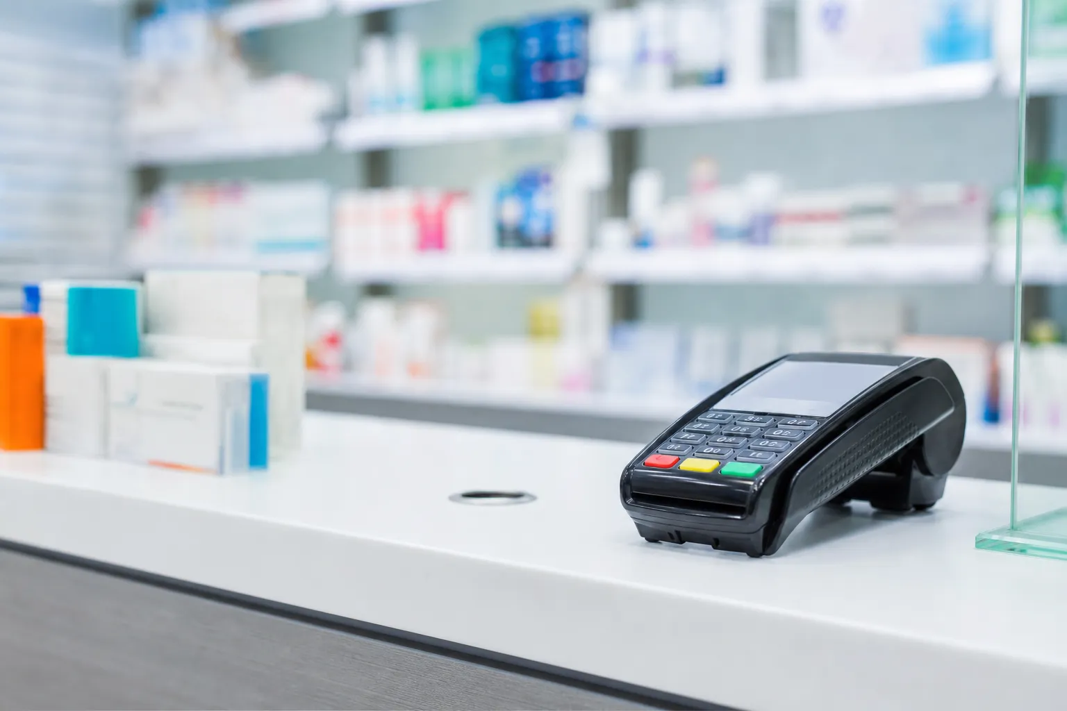 POS per Farmacie a Bari: Guida, Commissioni e Attivazione 2026 | RoxPay